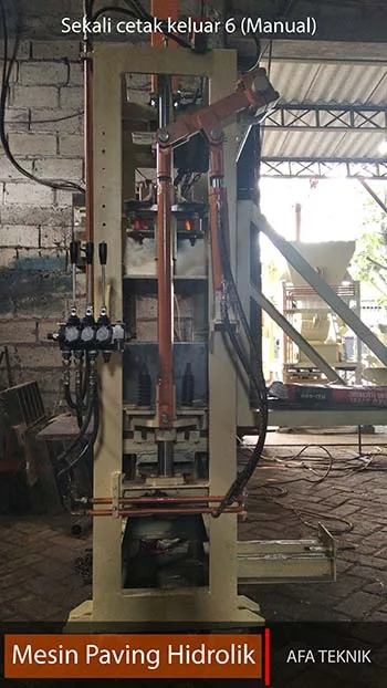 MESIN-PAVING-BLOCK-HIDROLIK-manual-sekali-cetak-keluar-6-buah-paving-block