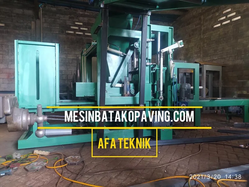 mesin-paving-2-warna-transfer-palet-tipe-otomatis mesin-paving-2-warna-transfer-palet-tipe-otomatis