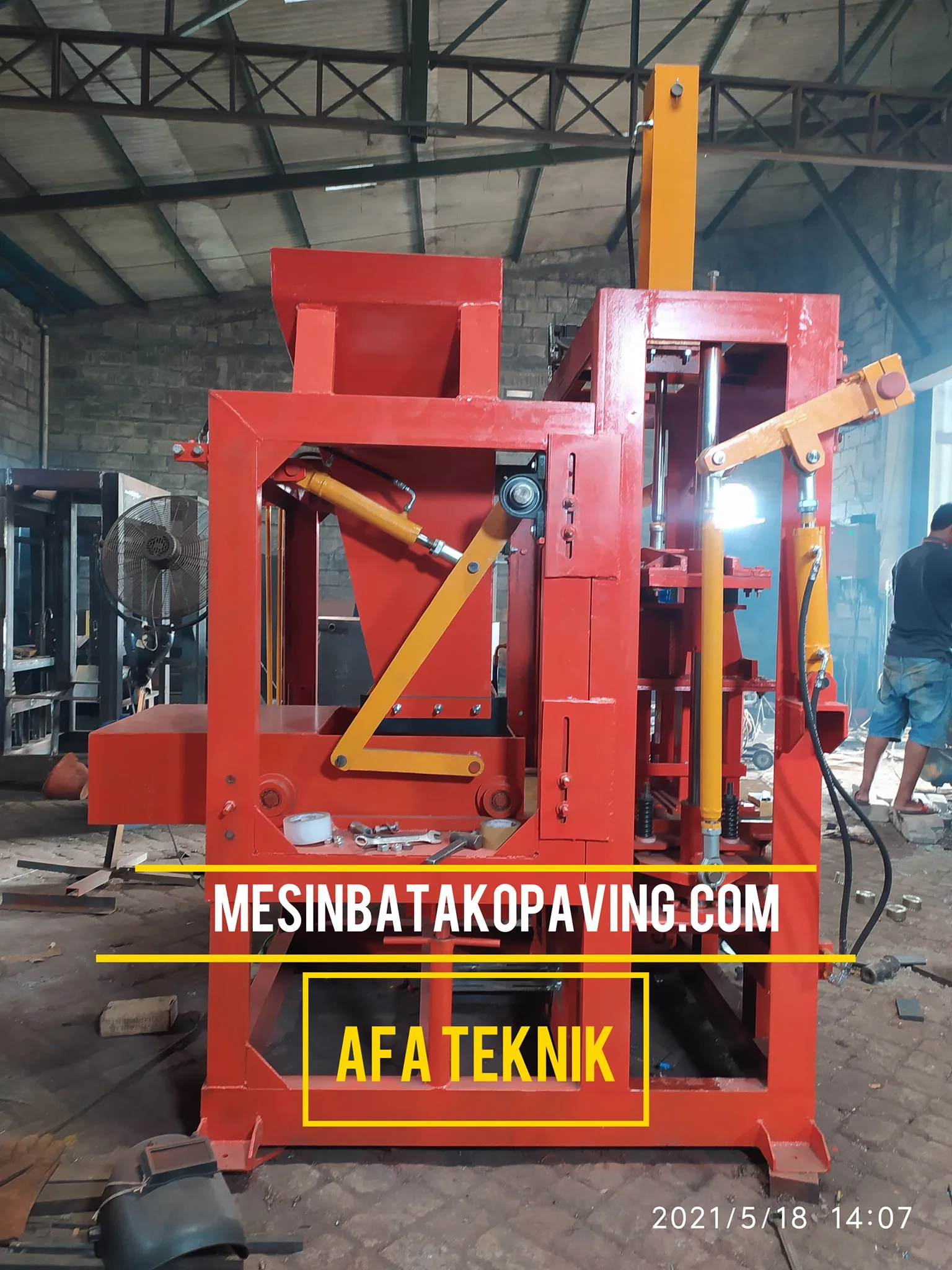 mesin-press-paving-block-murah